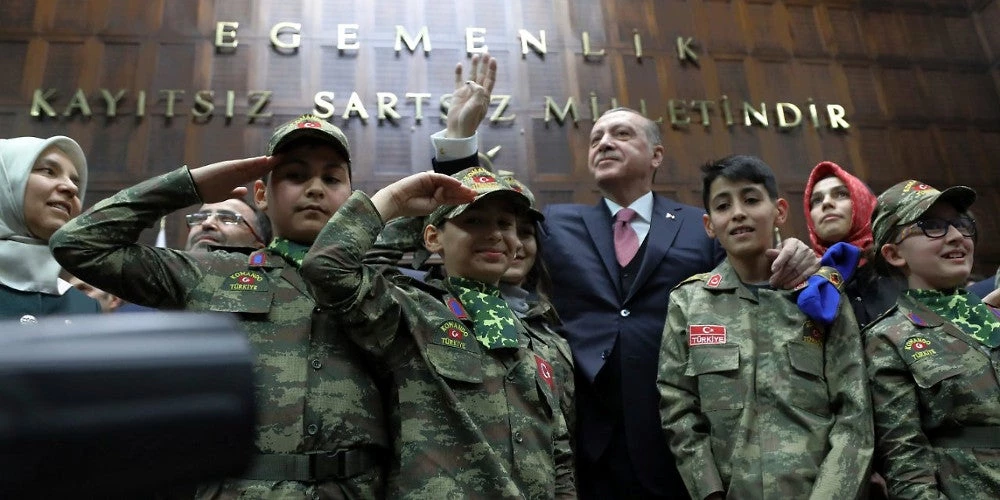 Οι απειλές Ερντογάν και τα σχέδια για «θερμή άνοιξη» στην κυπριακή ΑΟΖ